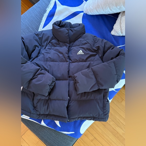adidas Jackets & Blazers - ADIDAS PUFFER COAT SMALL